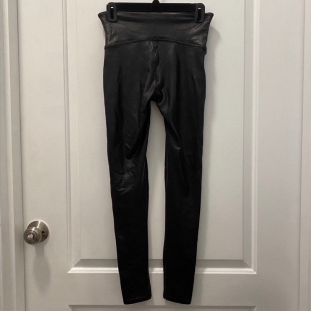 Spanx Faux Leather Leggings - Picture 6 of 6